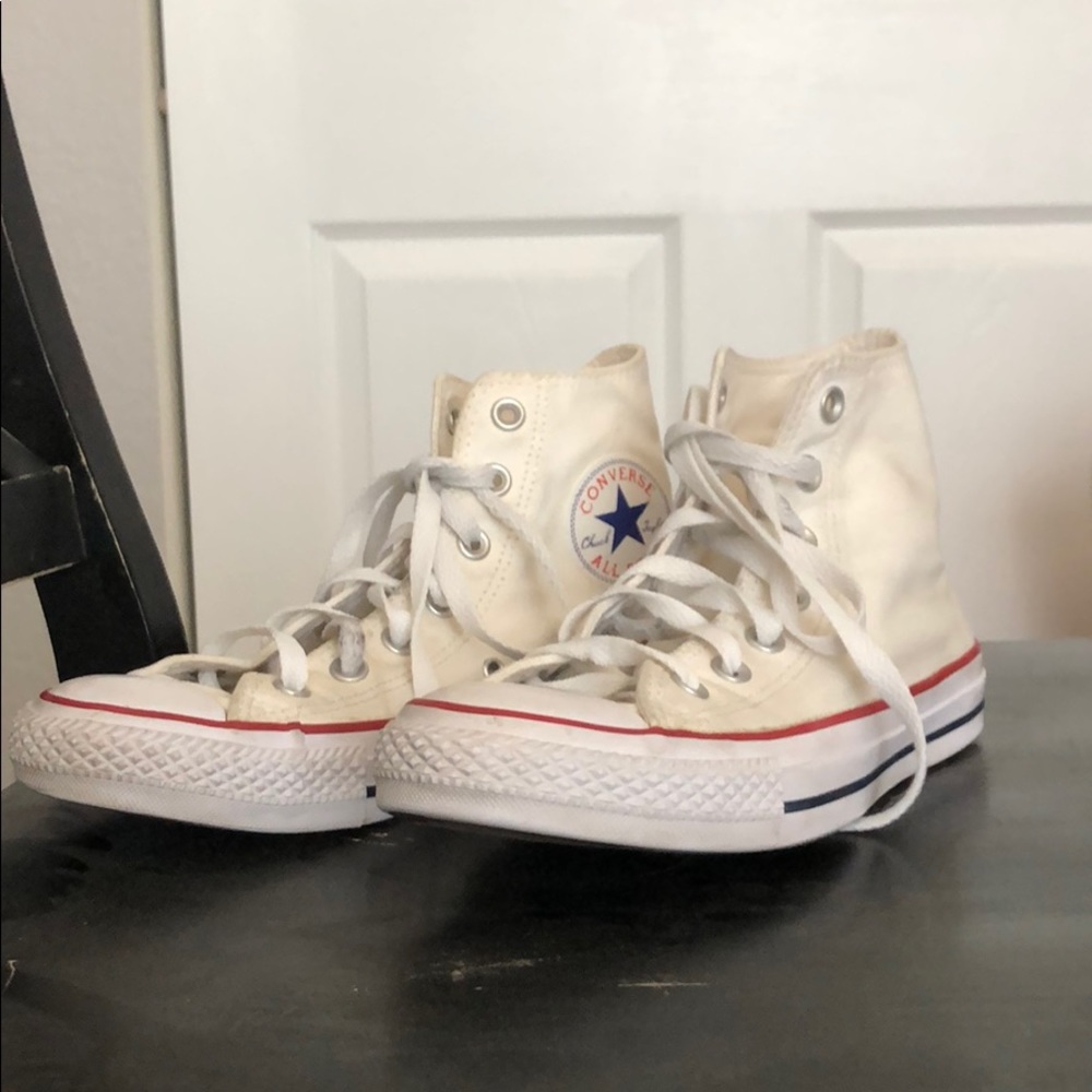 Unisex White/Cream High Top Converse